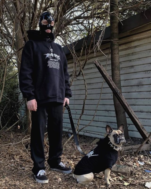 Oversized Vetements Logo Hoodie – The Streetwear Essential Everyone Wants